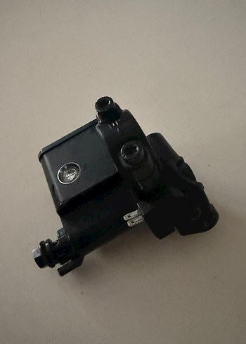 Srk 125 R Ön Fren Hidrolik Kutusu - Görsel 7