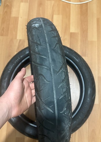 Srk 125r lastik ön arka - Görsel 2