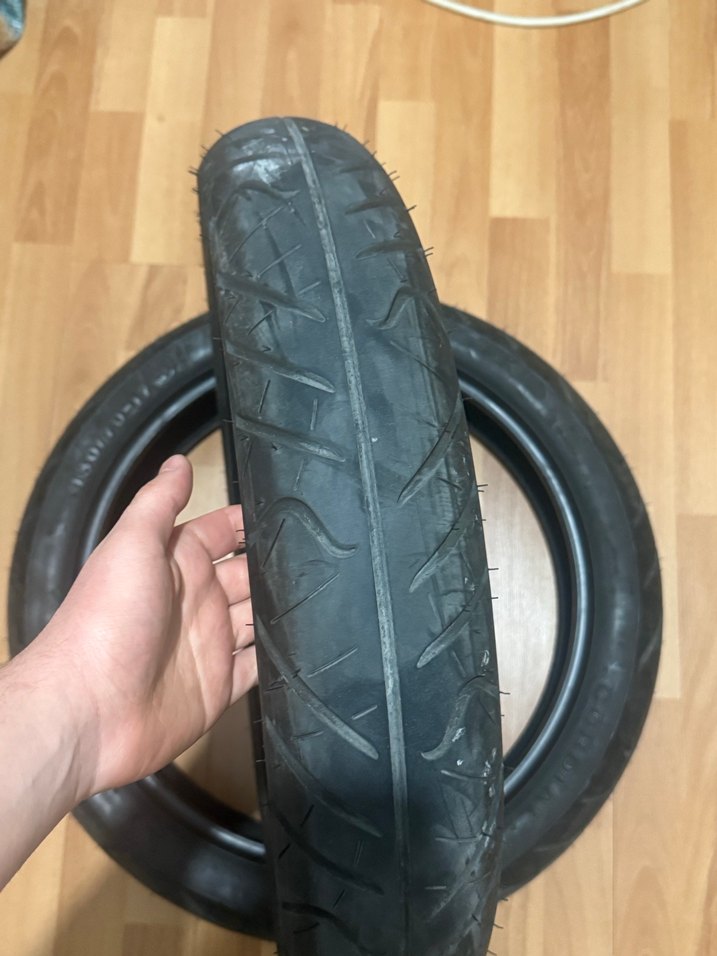 Srk 125r lastik ön arka - Görsel 2