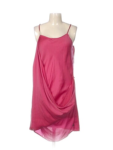 DKNY Kısa Elbise %70 İndirimli.