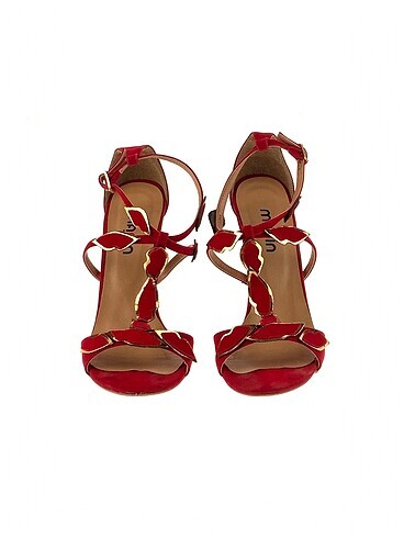 39 Beden Marjin Stiletto %70 İndirimli.