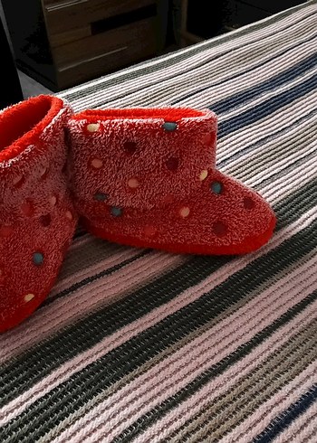 Kızlar için Renkli Örgü Sıcak Ev botu - Görsel 10