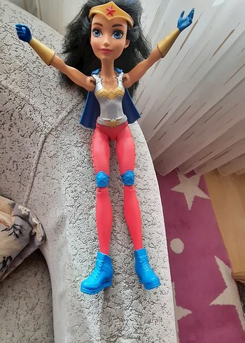 Parlak Gri Wonder Woman Aksiyon Figürü - Görsel 5