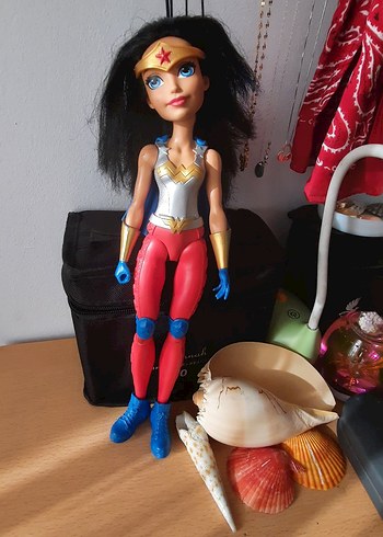 Parlak Gri Wonder Woman Aksiyon Figürü - Görsel 6