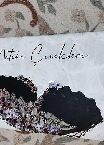  Beden Kül kelebek ve Matem çiçekleri Beyza Aksoy 