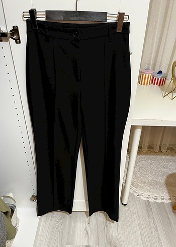 Trendyol millaSiyah Regular Fit Kumaş Kadın Pantolon - Görsel 4