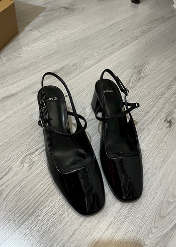 Mango Siyah Tokalı Kadın Topuklu Ayakkabı - Görsel 6