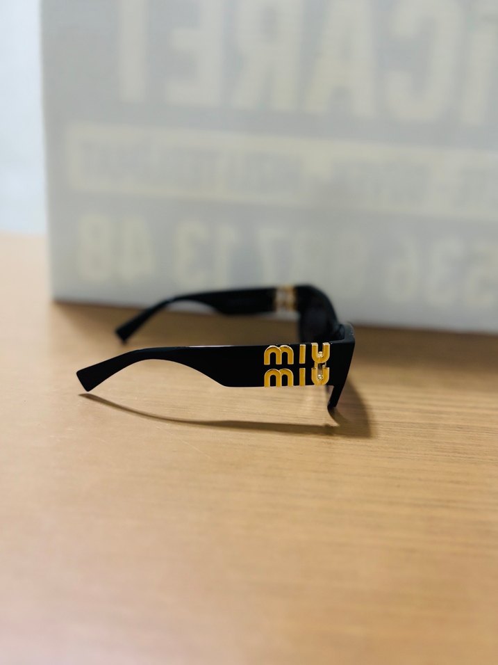 Siyah Parisli Tarz Kadın Güneş Gözlüğü - Görsel 2