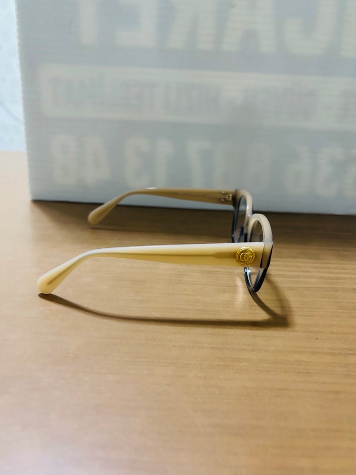 Bej Gri Şeffaf Kadın Gözlüğü - Görsel 2