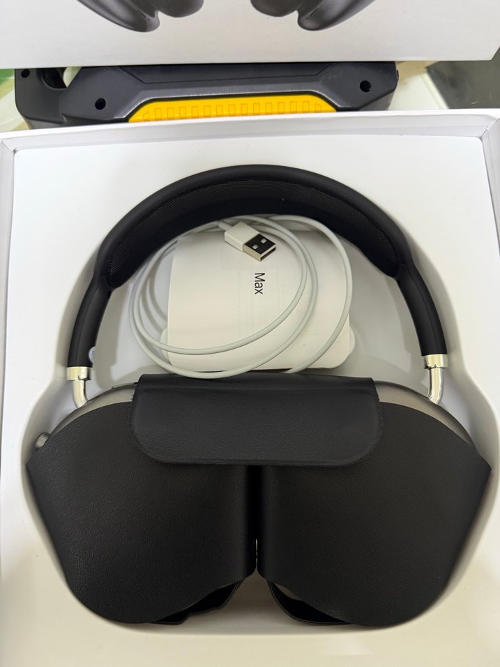 Apple AirPods Max - Görsel 2