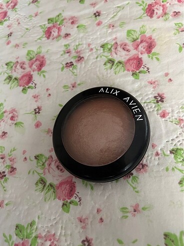  Beden ALIX AVIEN HIGHLIGHTER