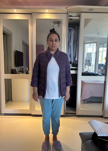 Mor Düğmeli Kadın Kışlık Mont - Görsel 4