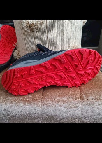 Kırmızı Detaylı  Outdoor bot - Görsel 4