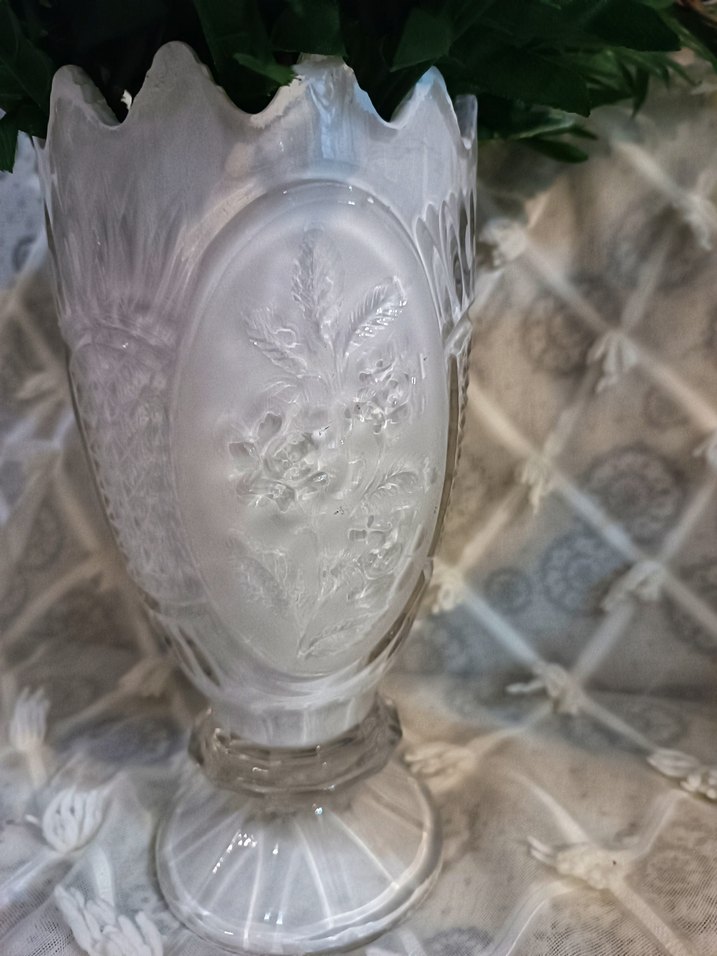 Büyük boy ve dolgun şahane çiçek buketi ve vazosu - Görsel 2