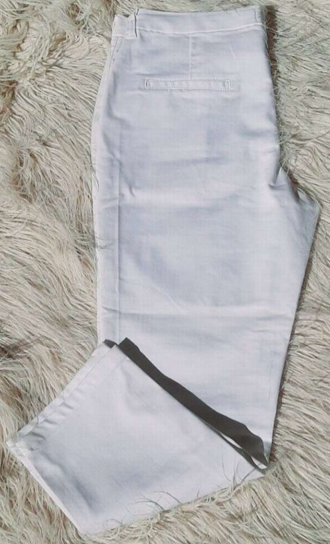 Beyaz Kadın Midi Kumaş Pantolon - Görsel 3