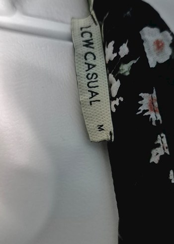 Çiçek Desenli V Yaka Kadın Gömlek - Görsel 8