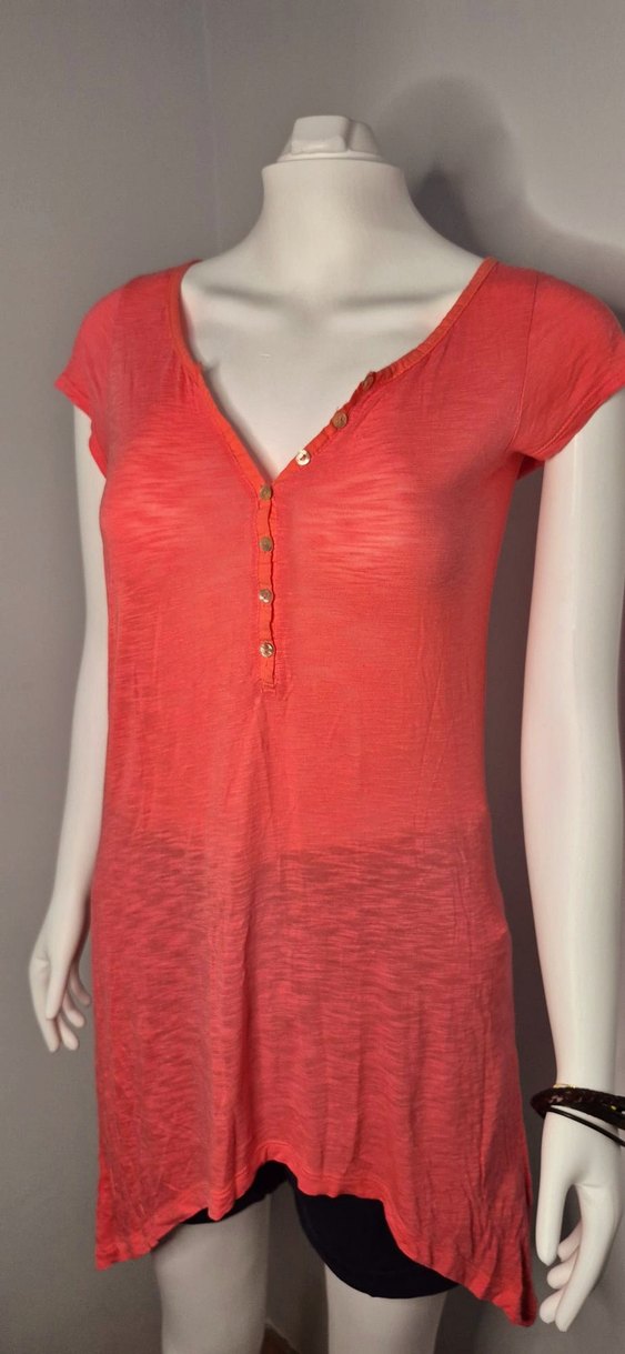 Düğmeli V Yaka Pembe Tunik - Görsel 2