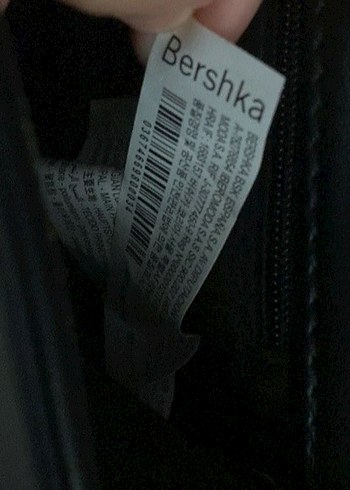 Beden siyah Renk Orjinal Bershka Zincir Detaylı Siyah Deri Çanta
