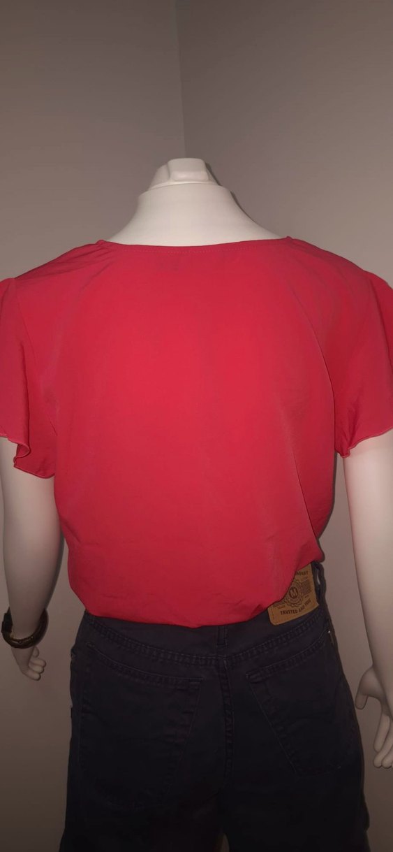 Pembe V Yakalı Kadın Bluz - Görsel 3