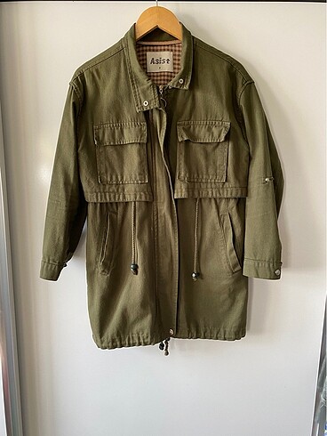 Kadın ceket / parka. Mont
