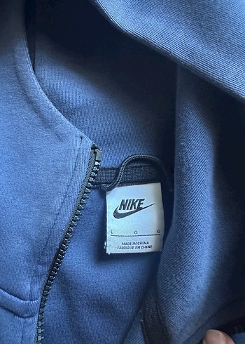 l Beden Nike lacivert tech fleece hırka