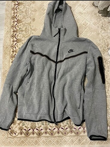 nike tech