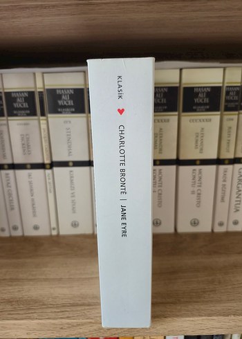 Jane Eyre - Charlotte Brontë
