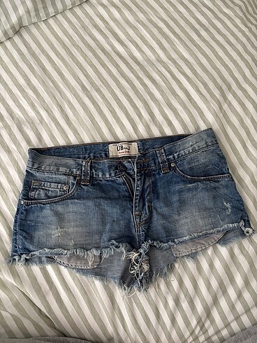 xs Beden mavi Renk Pull&bear şort