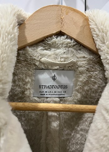 xs Beden ten rengi Renk Stradivarius Kadın Bej Süet Kürk Detaylı Ceket