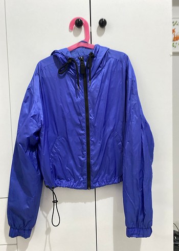 BERSHKA Yağmurluk - Görsel 3