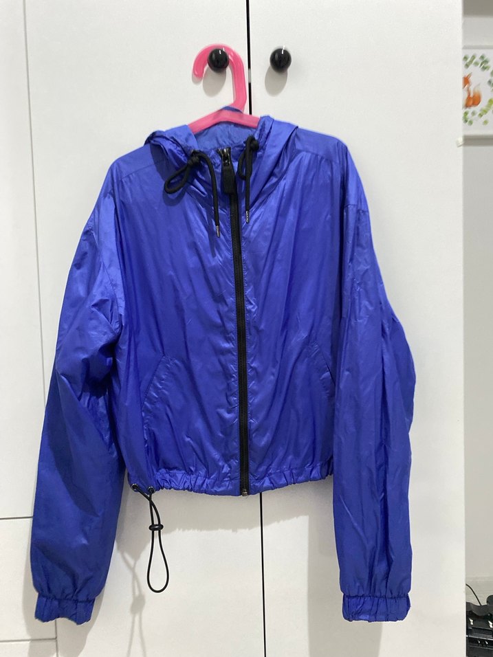 BERSHKA Yağmurluk - Görsel 3