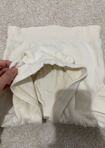 GAP kapşonlu bebek hırkası 6-12 - Görsel 2