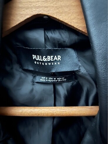 Pull and Bear Deri Ceket