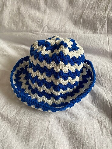 Beden handmade bere