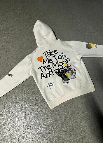 Beyaz desenli unisex sweet - Görsel 5