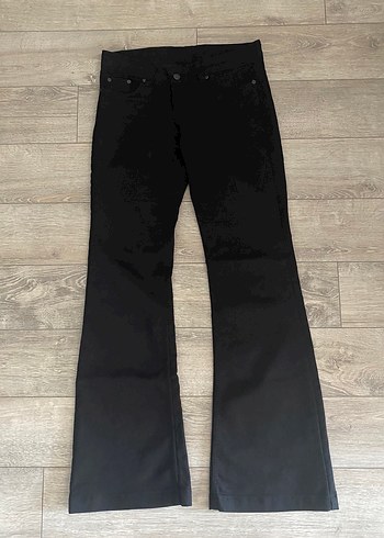 28 Beden Vintage Düşük Bel Düz Kesim Siyah Kumaş Pantolon