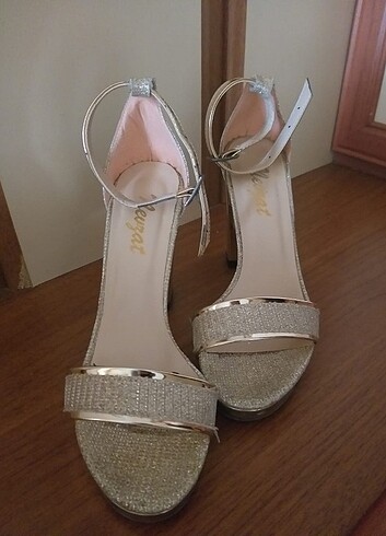 Zara Marjin bershka nine west Topuklu ayakkabı