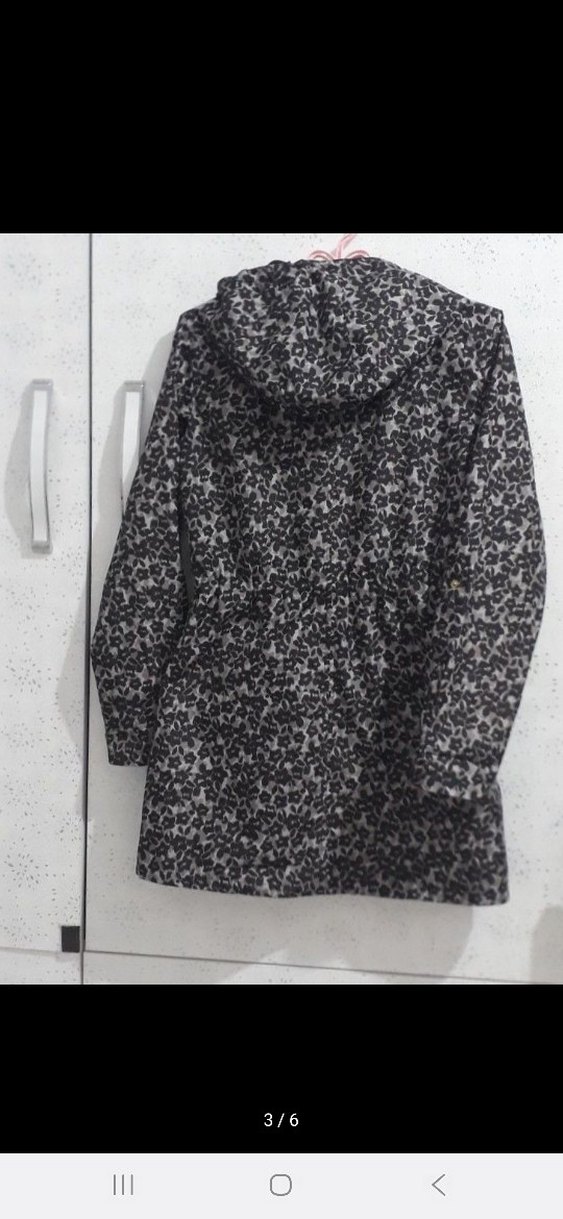 Gri Kapüşonlu leopar  Desenli Kadın Kaban yağmurluk trençkot
l - Görsel 2