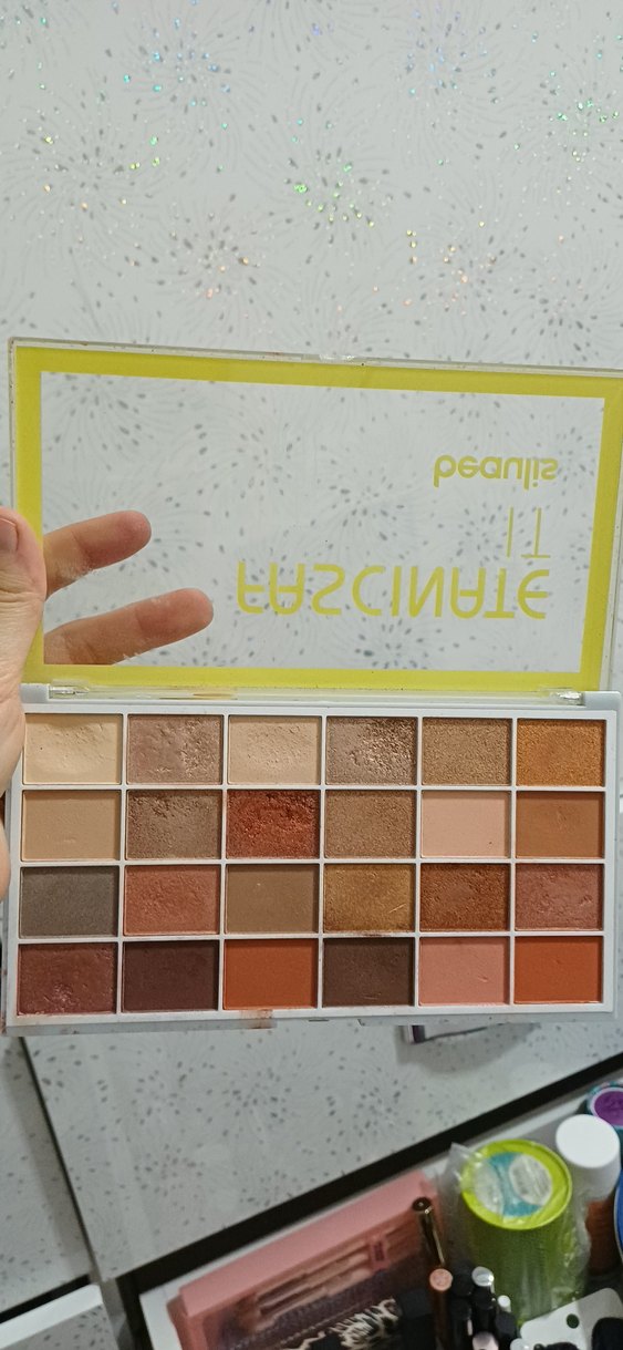 Bej Tonlarda 24 Renk Göz Farı Paleti mac revolition - Görsel 3