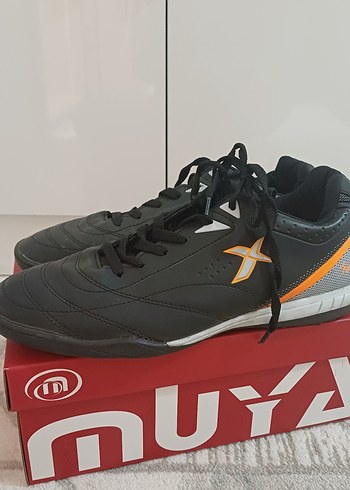 Siyah Erkek Futbol Ayakkabısı Velcro Bantlı krampon halılara