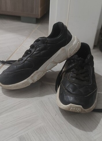 31 Beden siyah Renk Çocuk spor ayakkabı