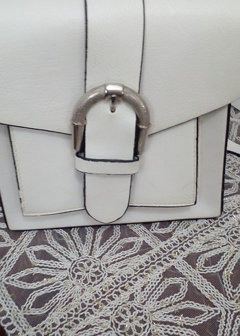 Marka tescilli beyaz askılı çanta - Görsel 5