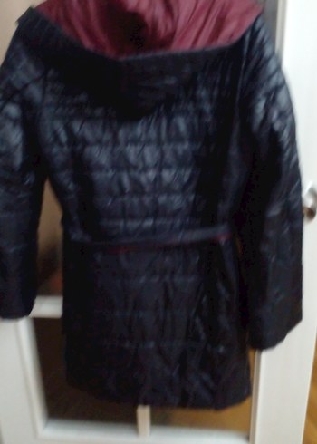 marka tescilli 40 beden siyah kapşonlu yagmurluk - Görsel 2