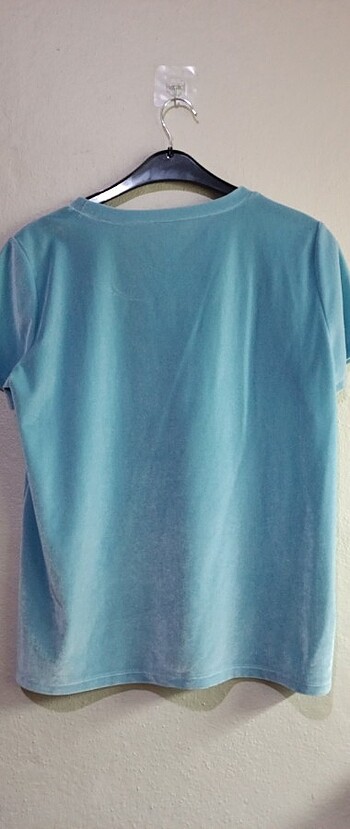 m Beden Mavi parlak t-shirt