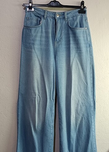 Mavi kot Jean
