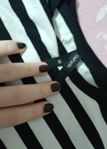 s Beden VUCUT SARAN CROP 