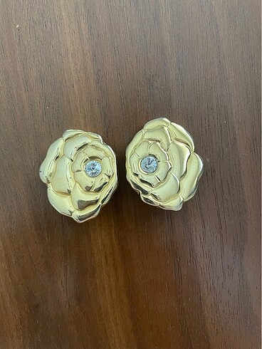 Vintage Gold Çiçek Küpe