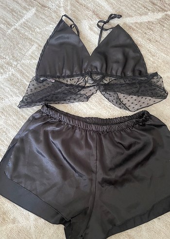 Siyah Mini Kadın Saten Pijama Takımı