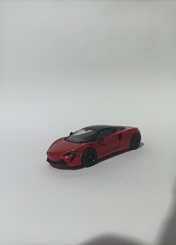 Mini GT mcleran 