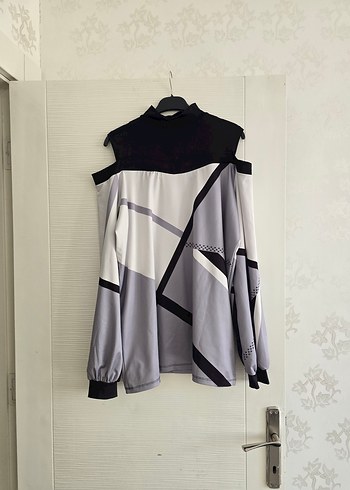 Zara Gri Desenli Yüksek Yaka Kadın Bluz